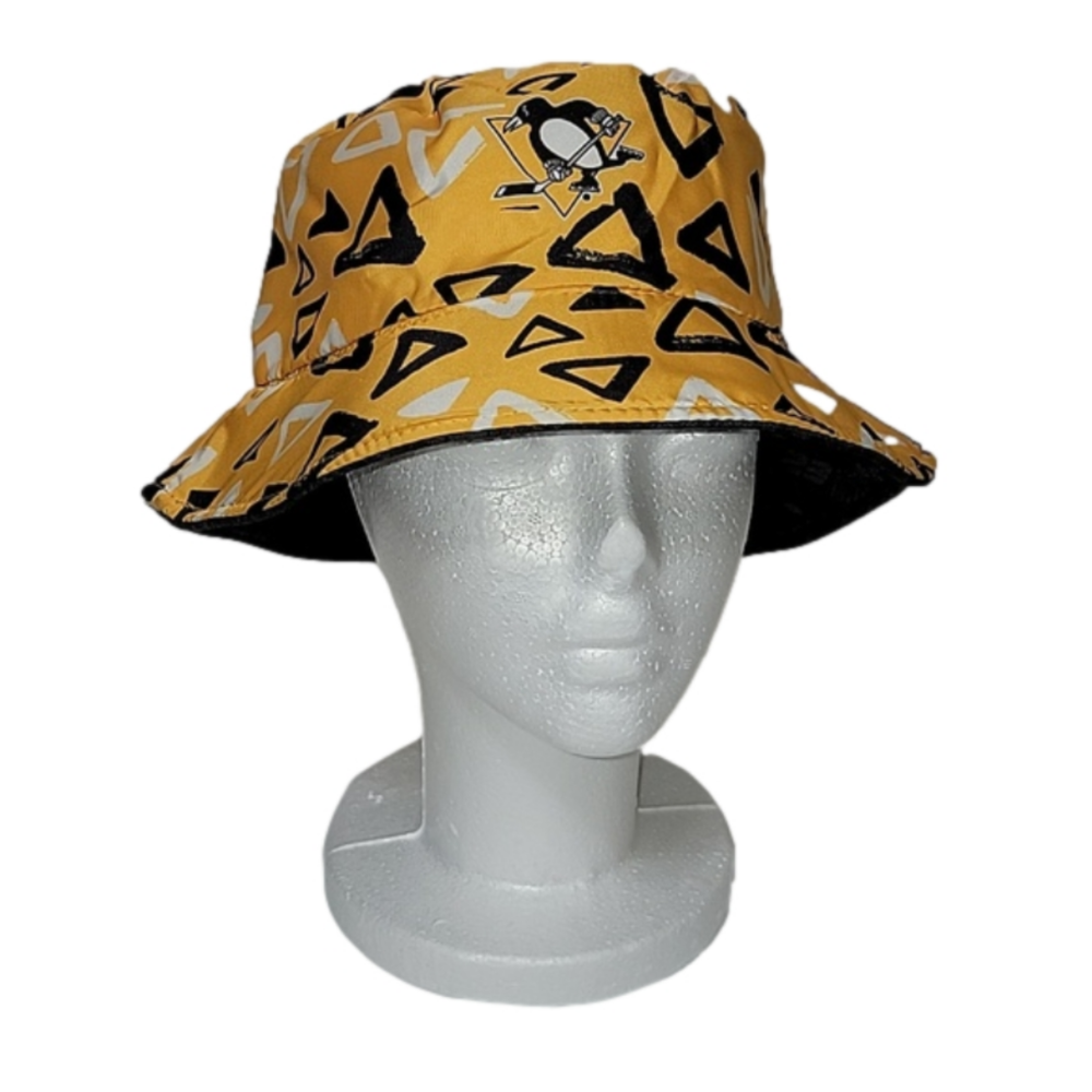 PITTSBURGH PENGUINS PPG ARENA REVERSIBLE BUCKET HAT